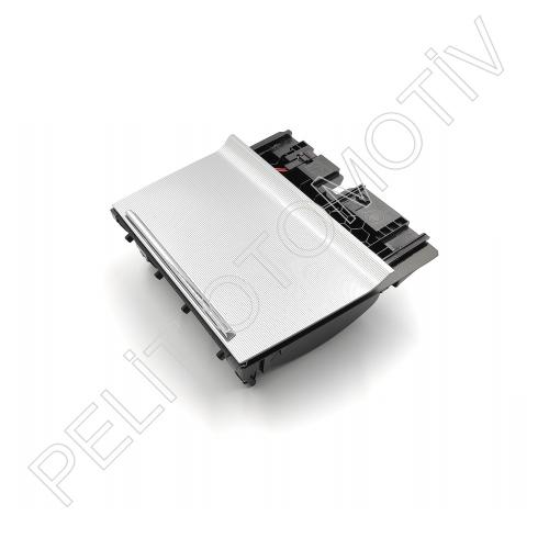 Skoda Octavia Torpido Gözü Küllük 5E1863077 (2013-2017)